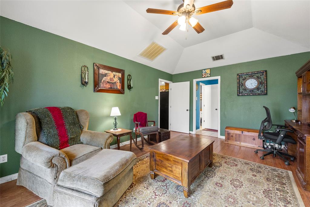 A0151 J Mckinney - Residential