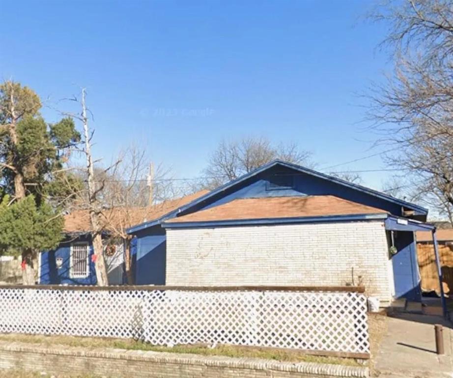 2265 Evans