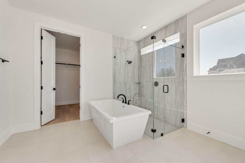 Heath Golf & Yacht Club - Residential