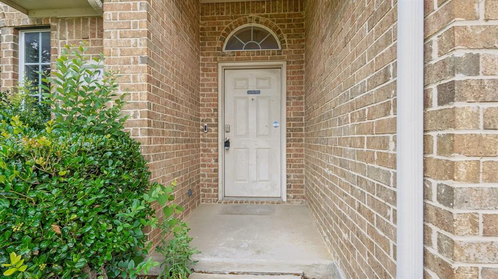 6624 Chalk River Drive