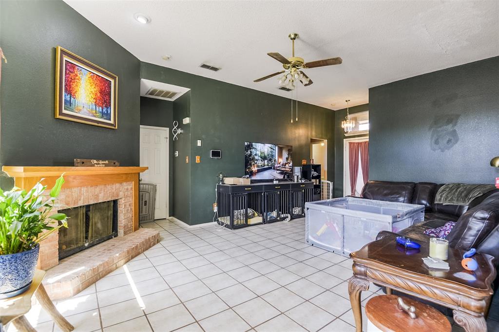 2729 Clovermeadow Drive