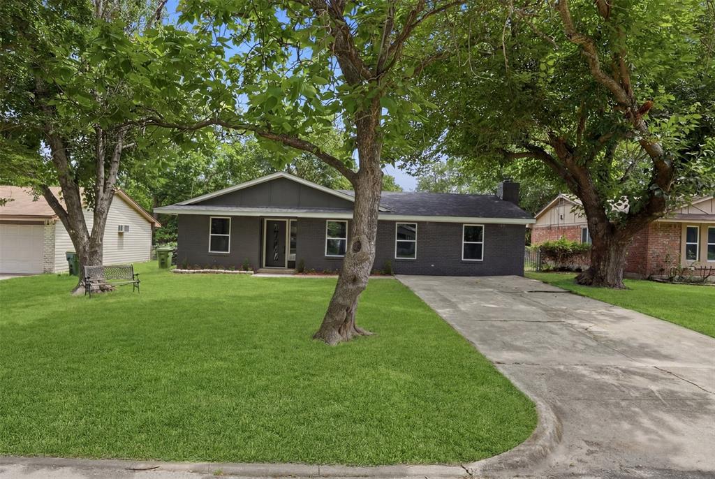 728 Hall Road