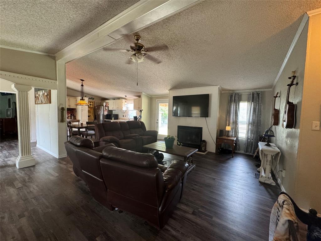 Orig Town Of Lone Oak - Residential