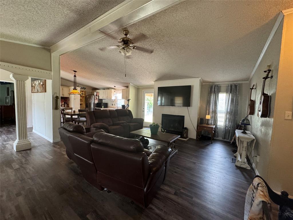 Orig Town Of Lone Oak - Residential