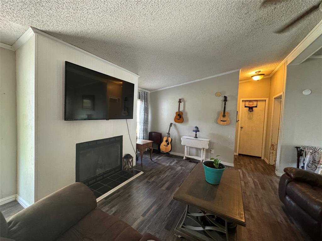 Orig Town Of Lone Oak - Residential