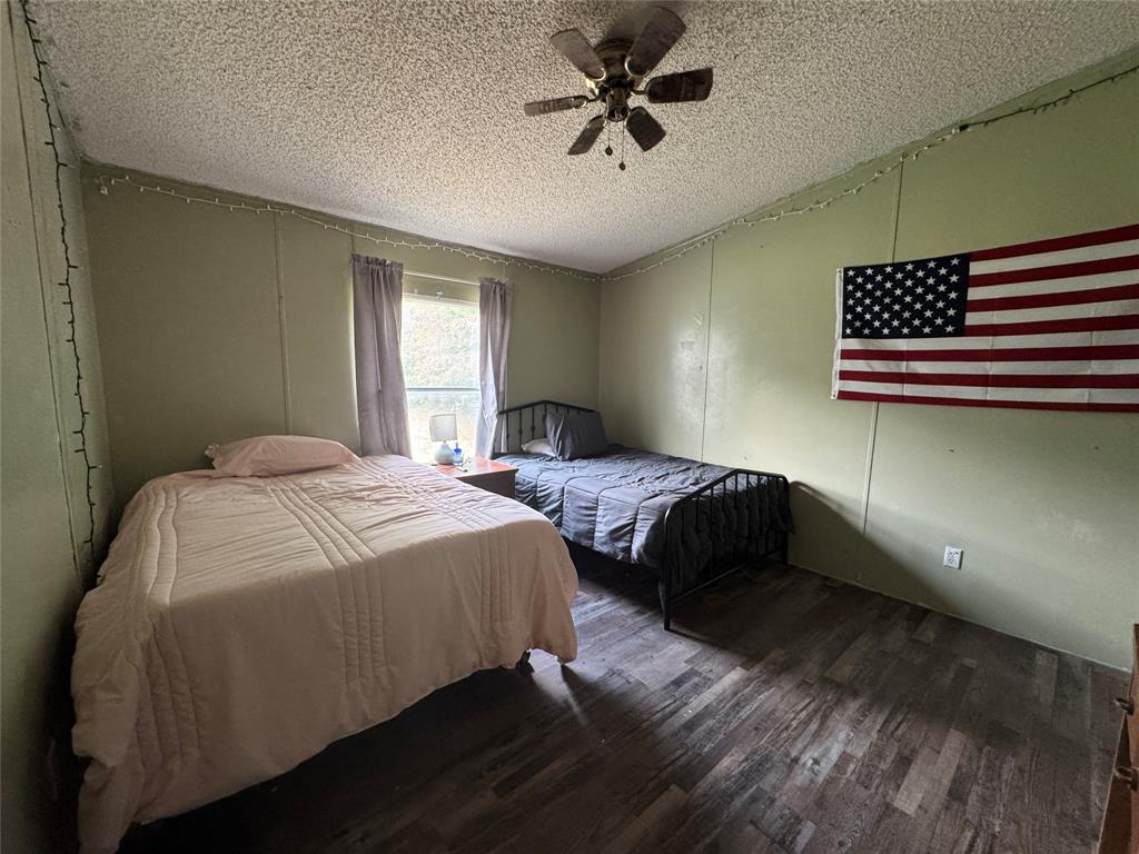 Orig Town Of Lone Oak - Residential