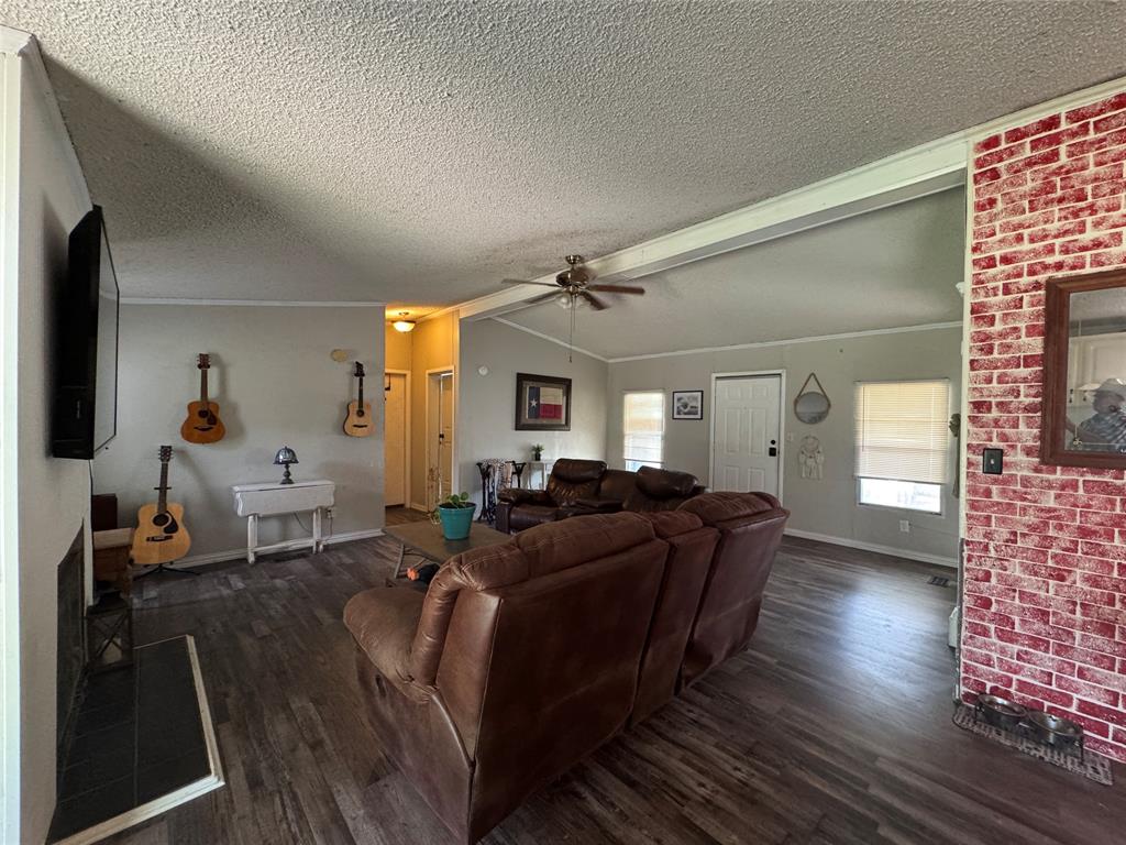 Orig Town Of Lone Oak - Residential