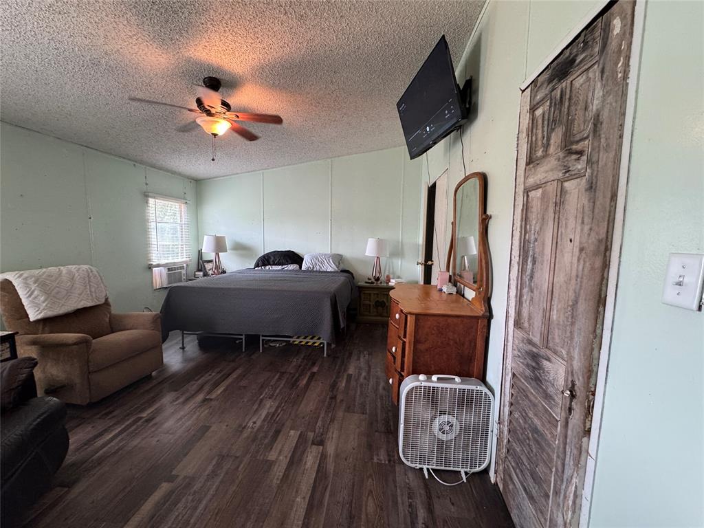 Orig Town Of Lone Oak - Residential