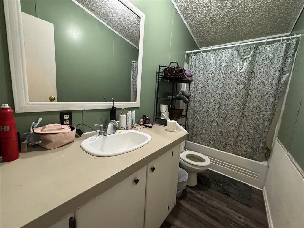 Orig Town Of Lone Oak - Residential