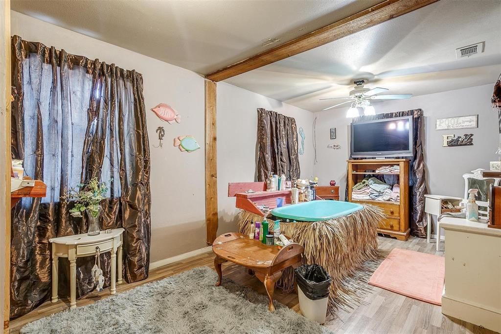 Tract 31, ABSTR A94 - Commercial Sale