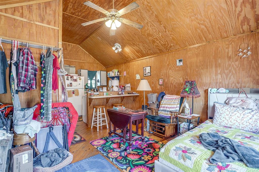 Tract 31, ABSTR A94 - Commercial Sale