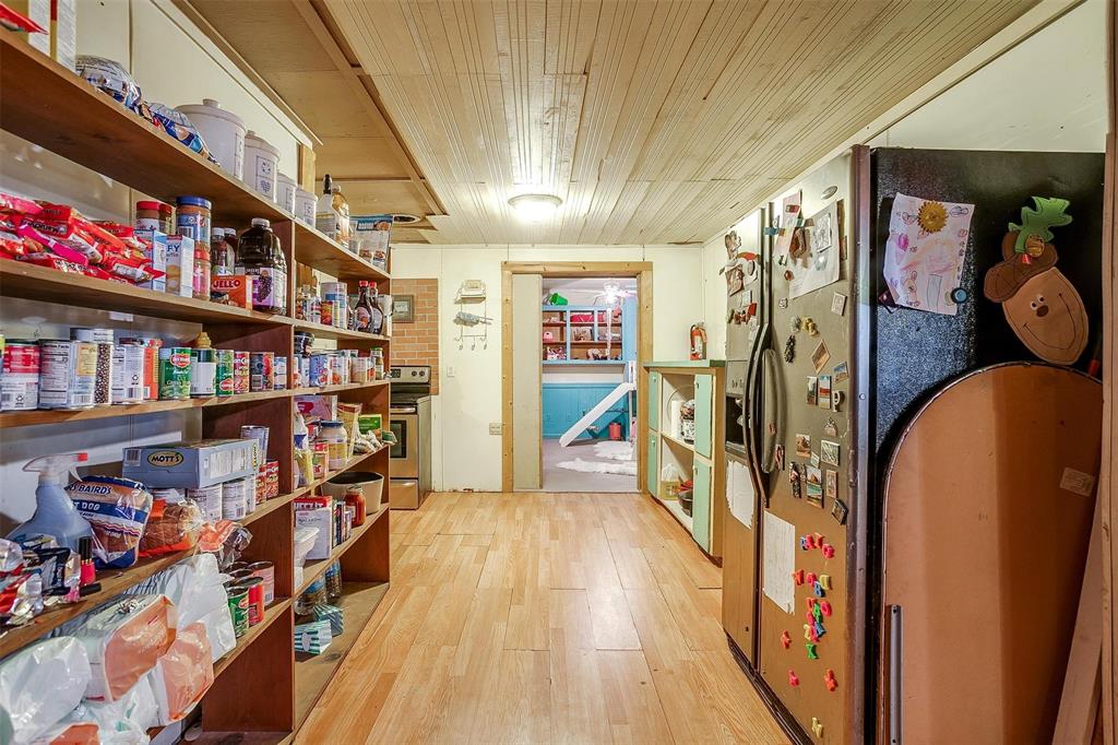 Tract 31, ABSTR A94 - Commercial Sale