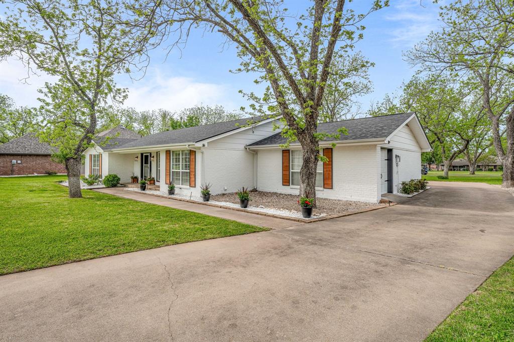 5213 Wedgefield Road
