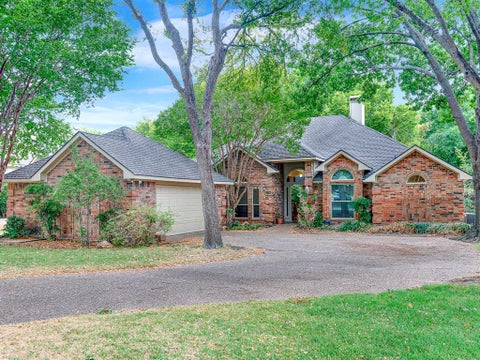 Photo of 2706 Foxboro Drive, Richardson, TX 75082 (MLS # 21348732)