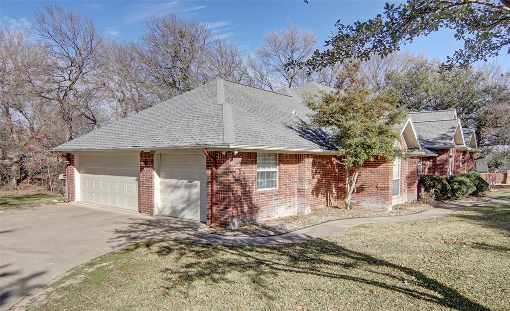 1155 Mikus Road