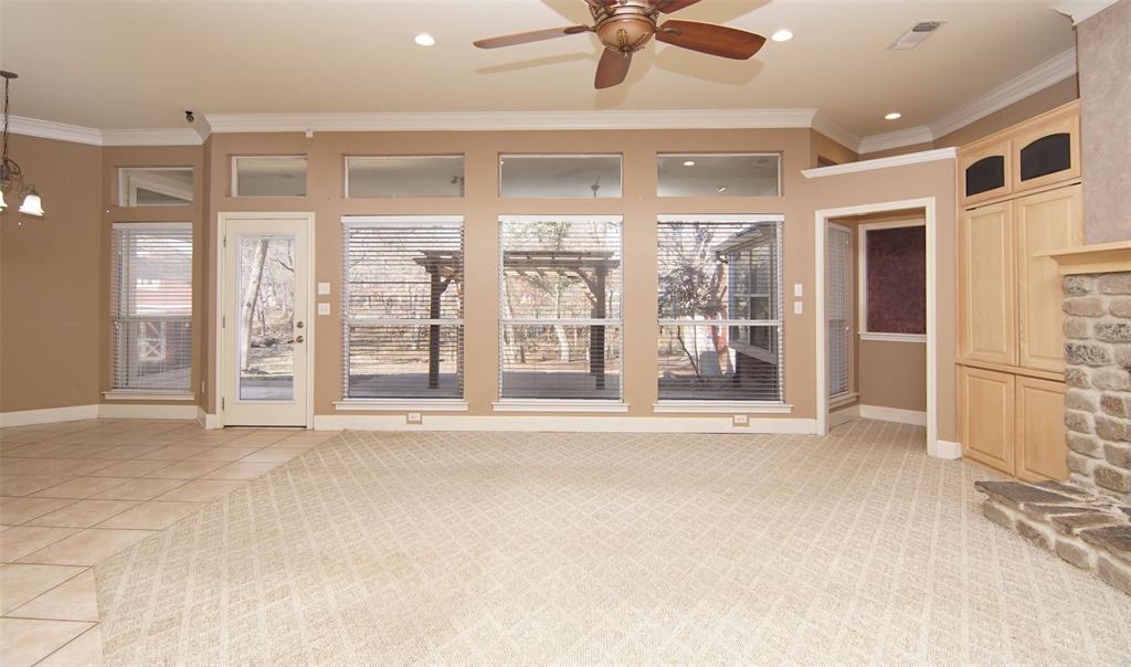 1155 Mikus Road