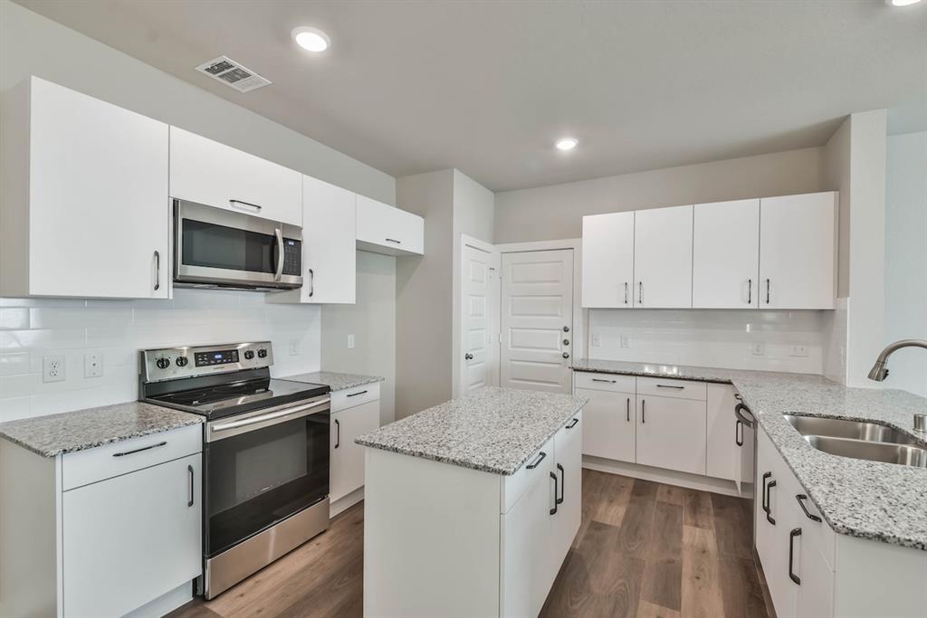 Heritage Hill Estates - Residential Income