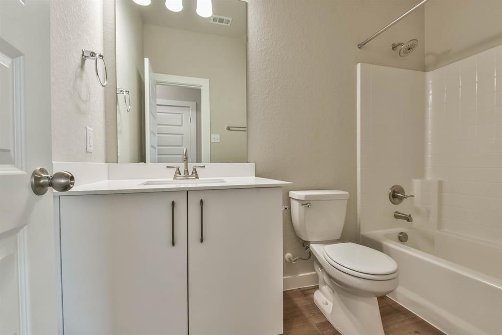 Heritage Hill Estates - Residential Income