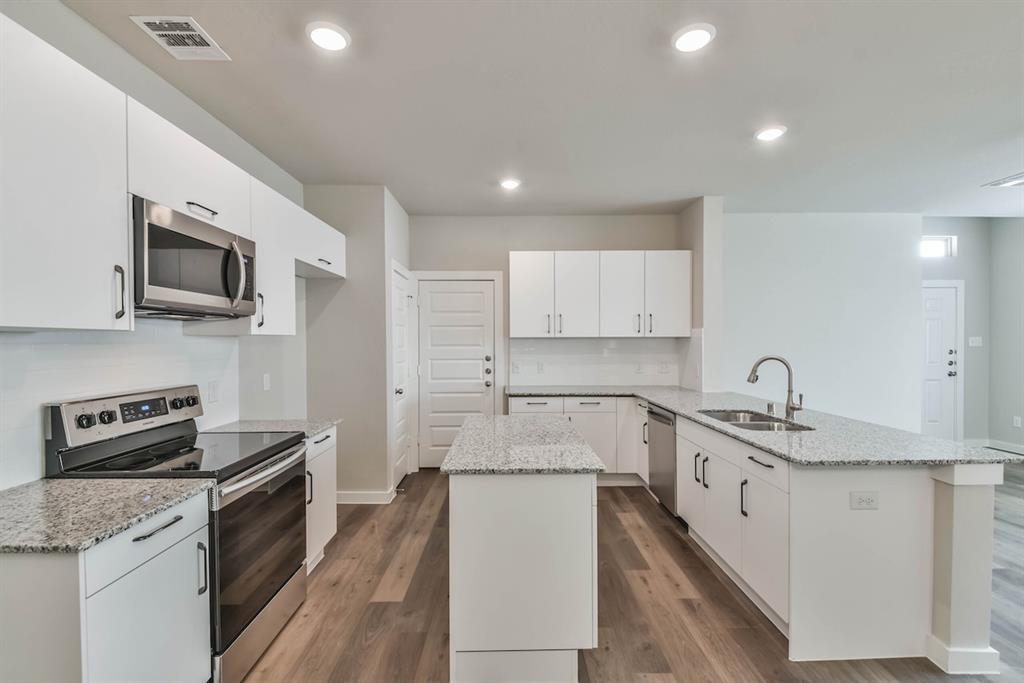 Heritage Hill Estates - Residential Income