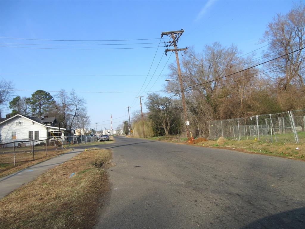 Sylvan Oaks Sub - Residential