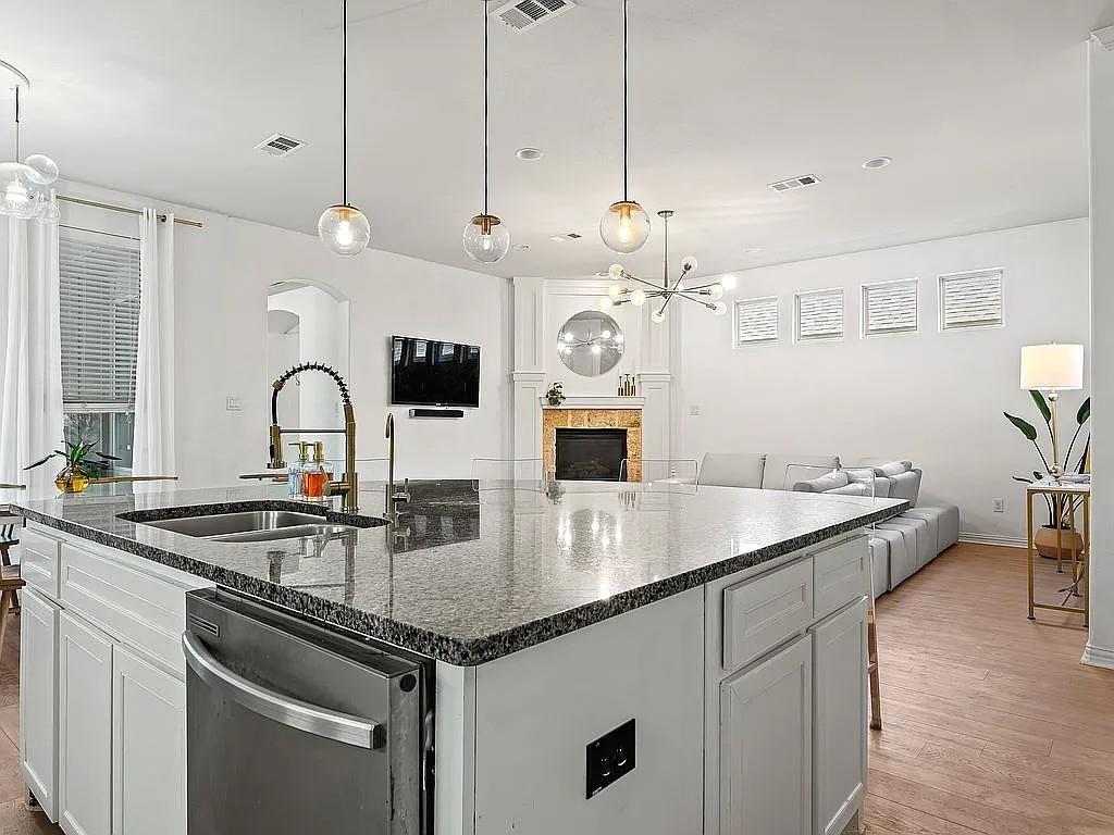 Viridian Village 1b - Residential