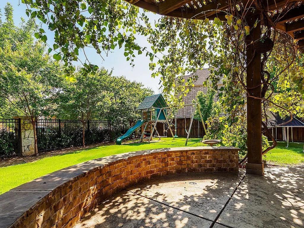 Viridian Village 1b - Residential