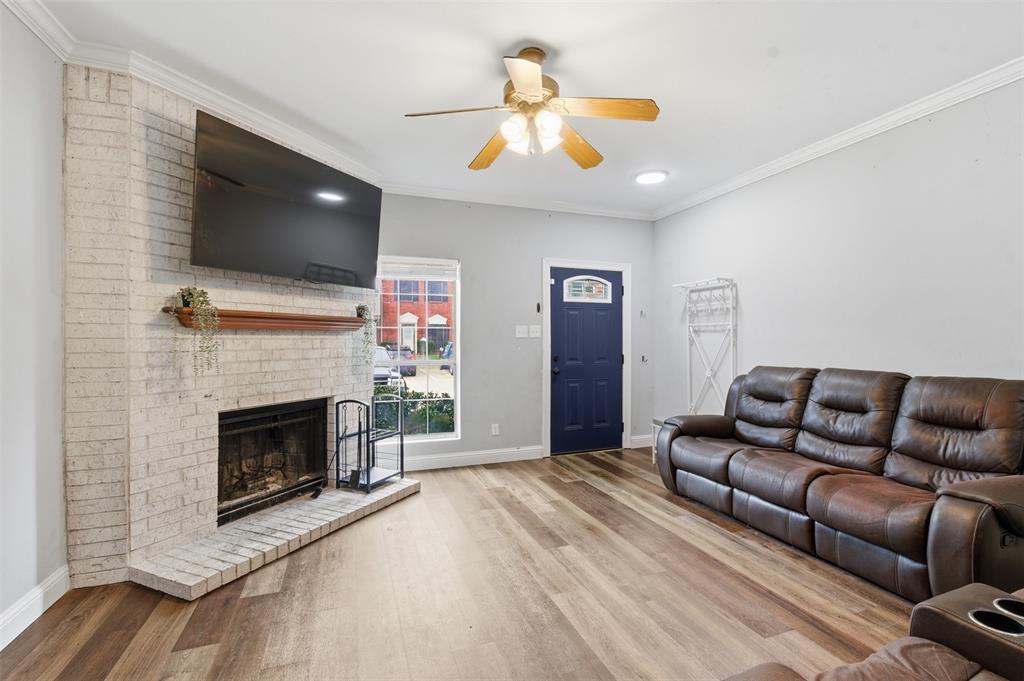 212 Samuel Boulevard 3