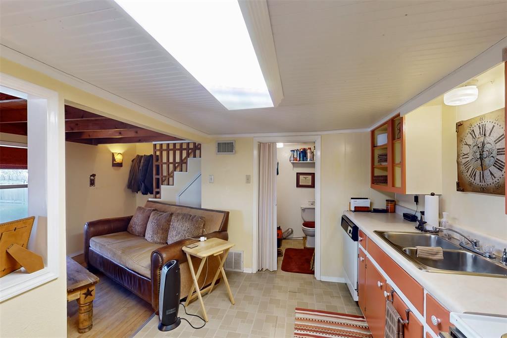 Chamberlain Arl Heights 1st Add - Residential