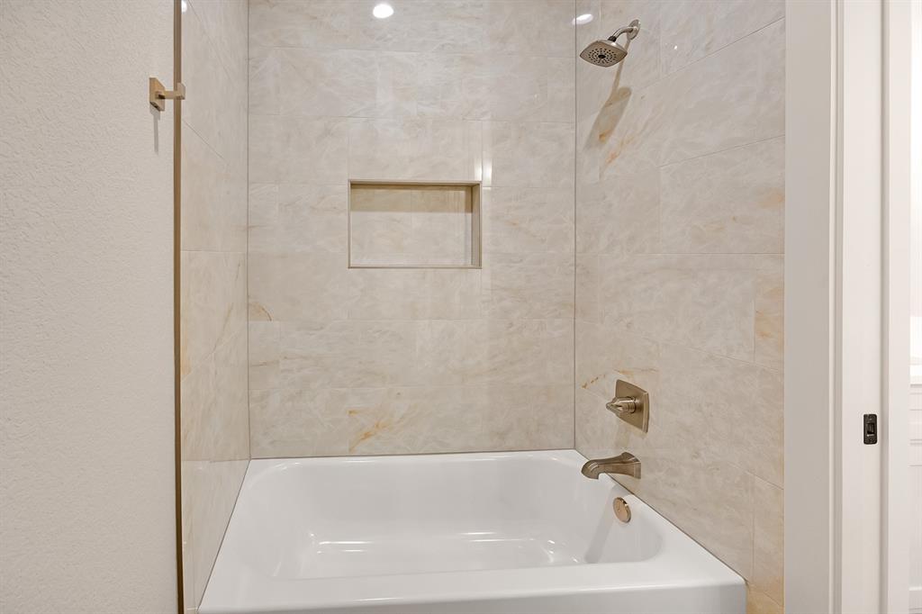 The Retreat - Residential