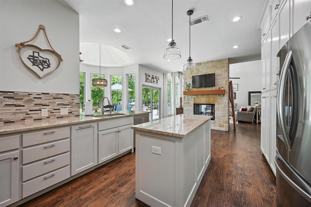 Denton, Texas 76208, United States, 4 Bedrooms Bedrooms, ,4 BathroomsBathrooms,Residential,Active,114888