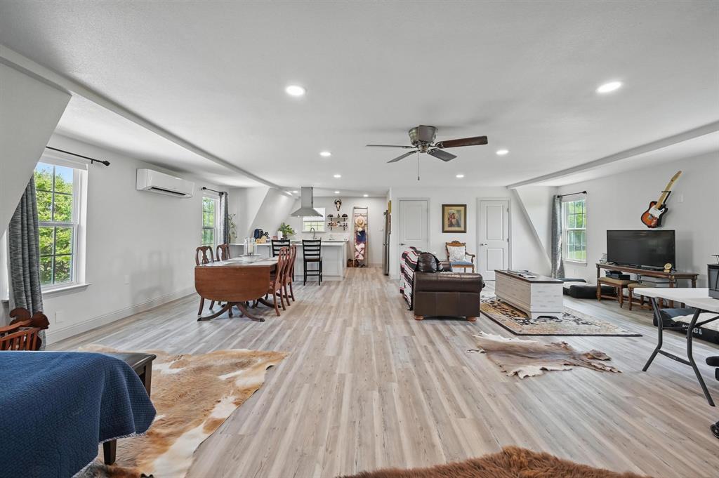 Denton, Texas 76208, United States, 4 Bedrooms Bedrooms, ,4 BathroomsBathrooms,Residential,Active,114888