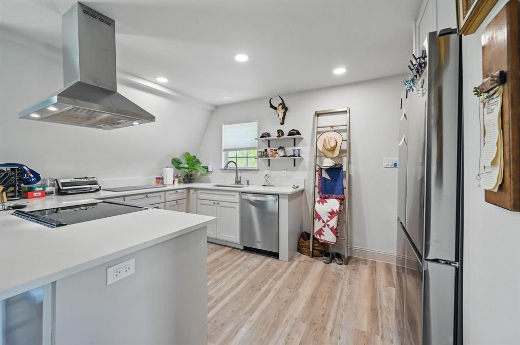 Denton, Texas 76208, United States, 4 Bedrooms Bedrooms, ,4 BathroomsBathrooms,Residential,Active,114888