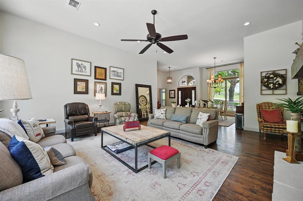 Denton, Texas 76208, United States, 4 Bedrooms Bedrooms, ,4 BathroomsBathrooms,Residential,Active,114888