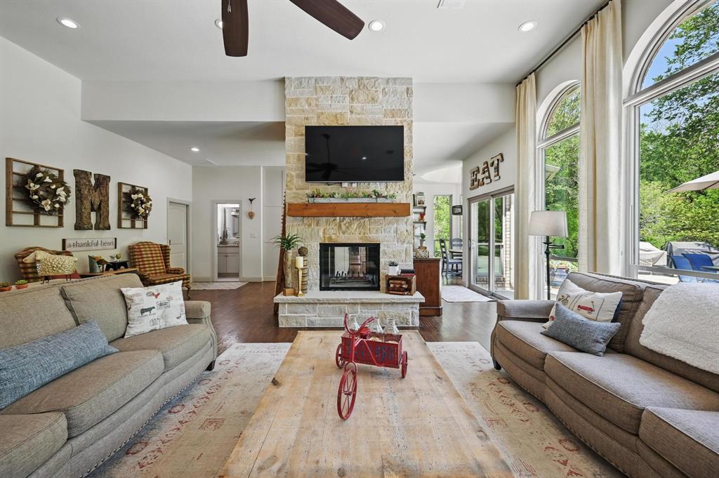 Denton, Texas 76208, United States, 4 Bedrooms Bedrooms, ,4 BathroomsBathrooms,Residential,Active,114888