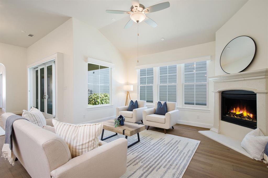 The Canals At Grand - Residential