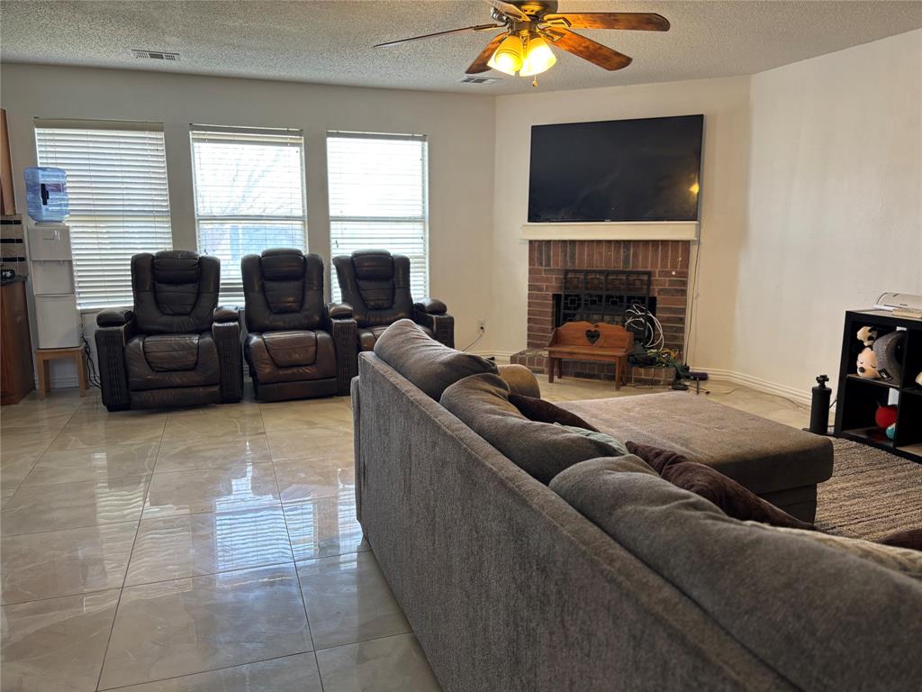 513 Keble Drive