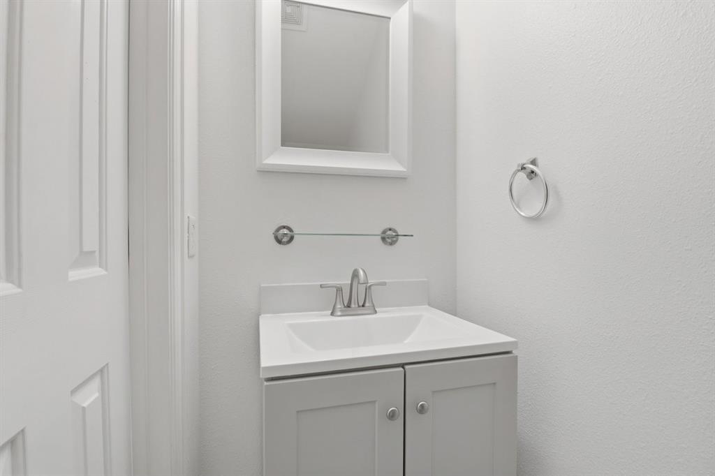 Riverchase Twnhs - Residential Lease