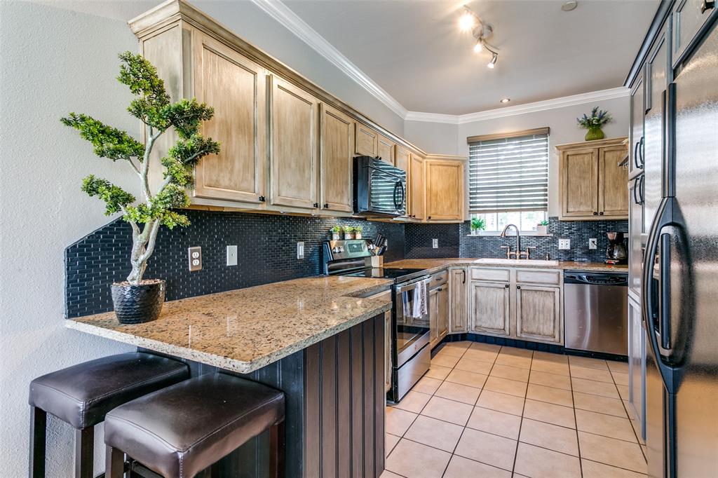 Riverchase Twnhs - Residential Lease