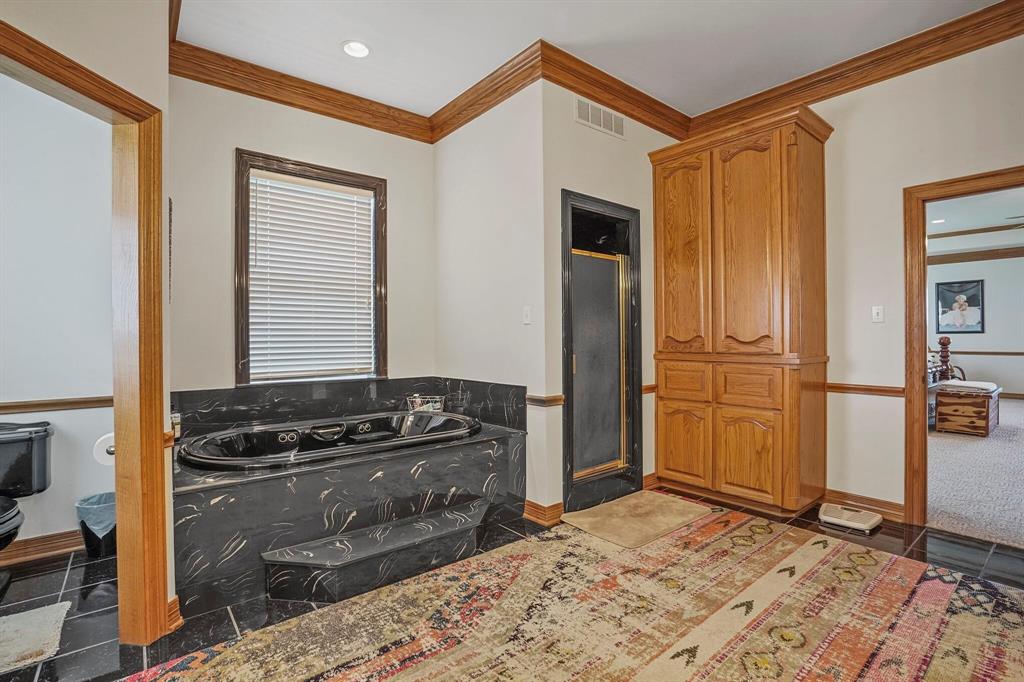 Barnett J - Commercial Sale