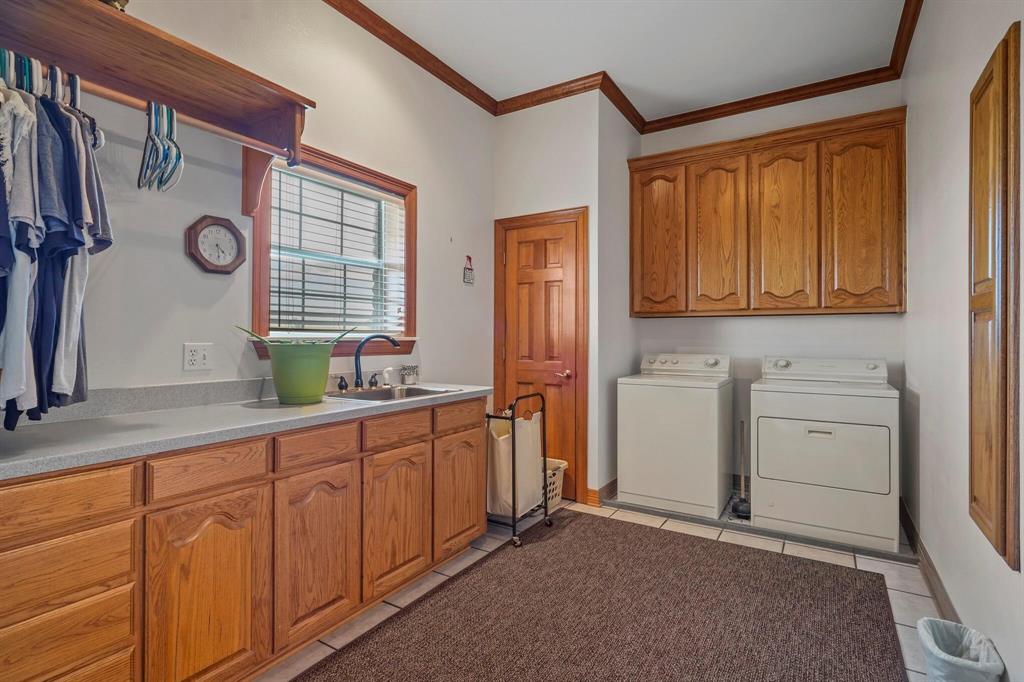 Barnett J - Commercial Sale