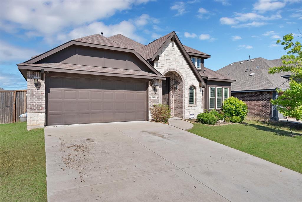 1040 Weeping Oak Drive