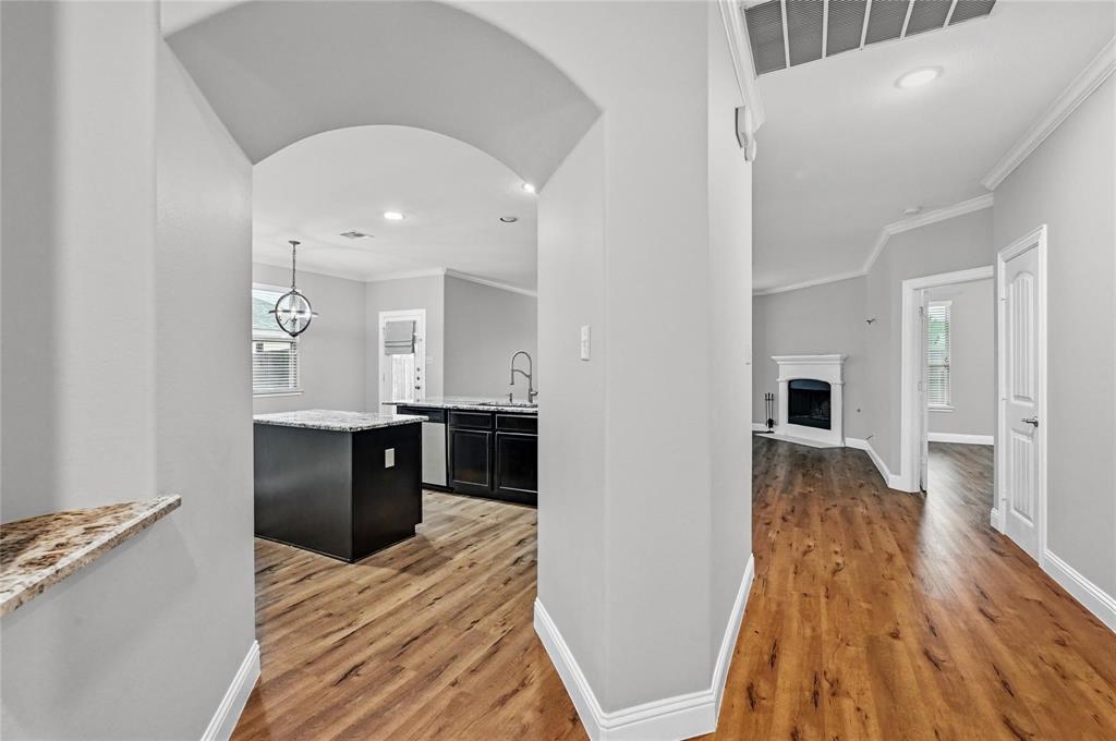 1512 Greenbrier Drive