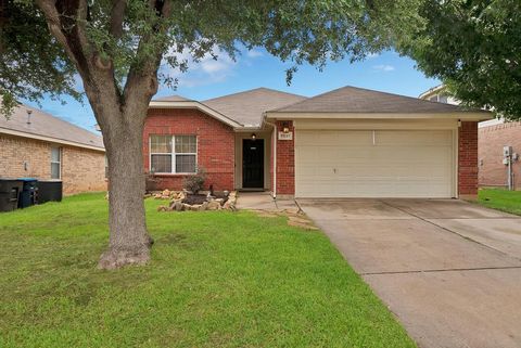 Photo of 8537 Cactus Flower Drive, Fort Worth, TX 76131 (MLS # 21304076)