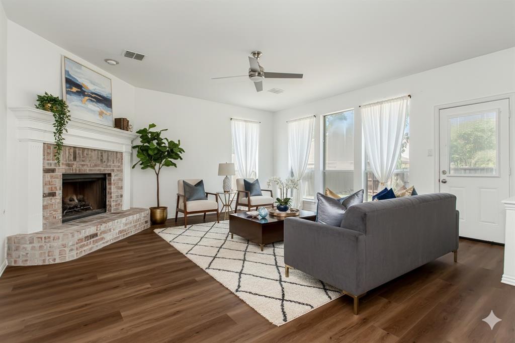 Villages Of Lake Forest Ph I - Residential