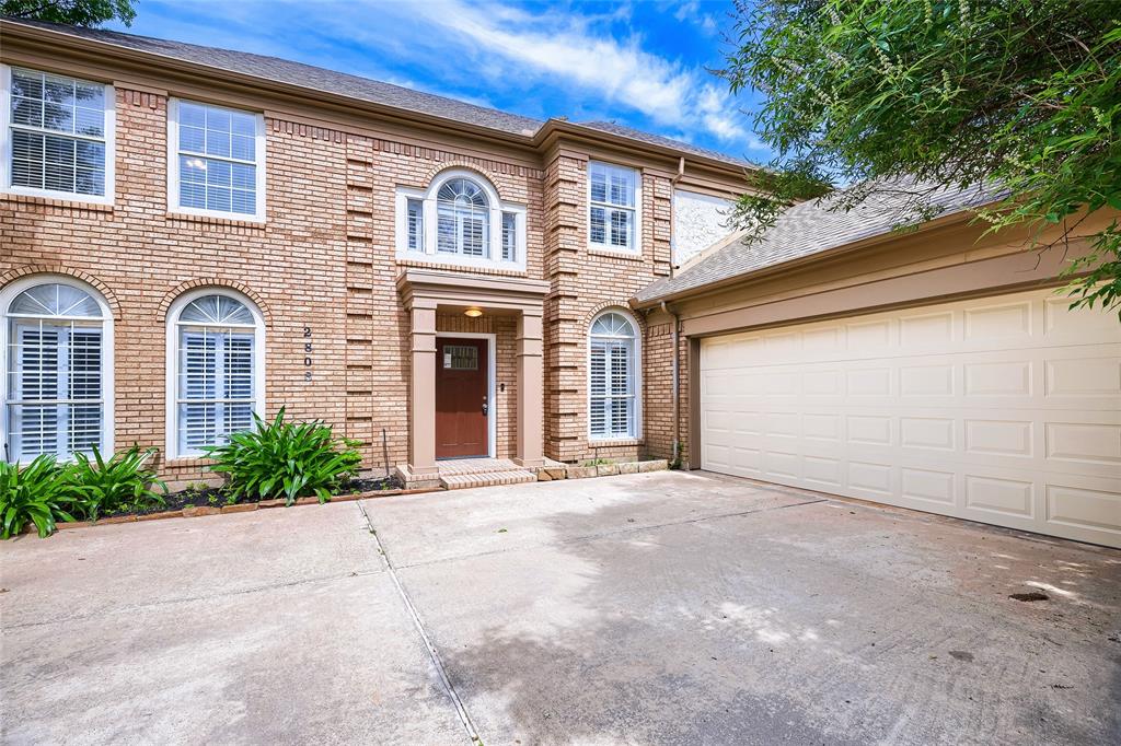 2803 Wyndham Lane