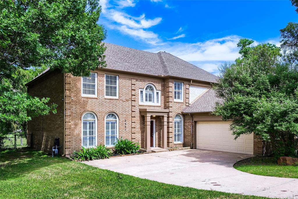 2803 Wyndham Lane