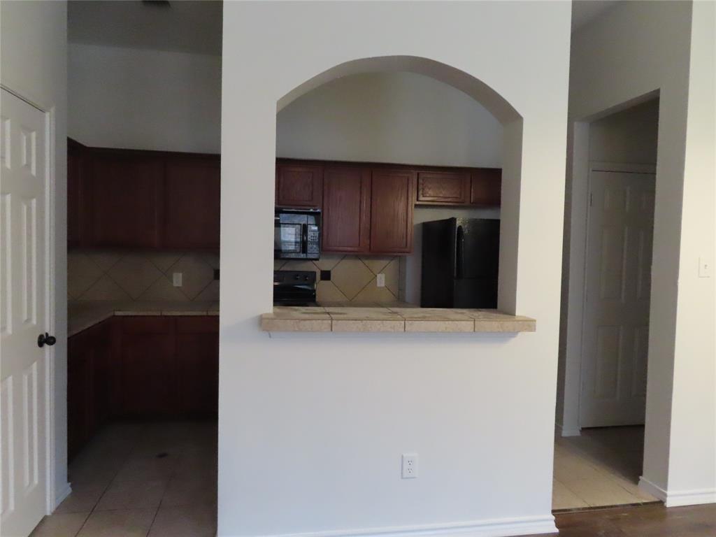 Grand Heritage West C - Residential Lease