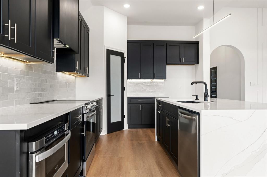 Lindell Estates - Residential