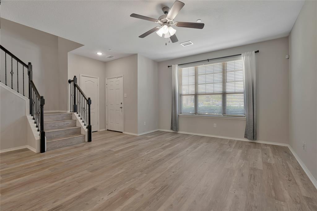 2425 Canongate Drive