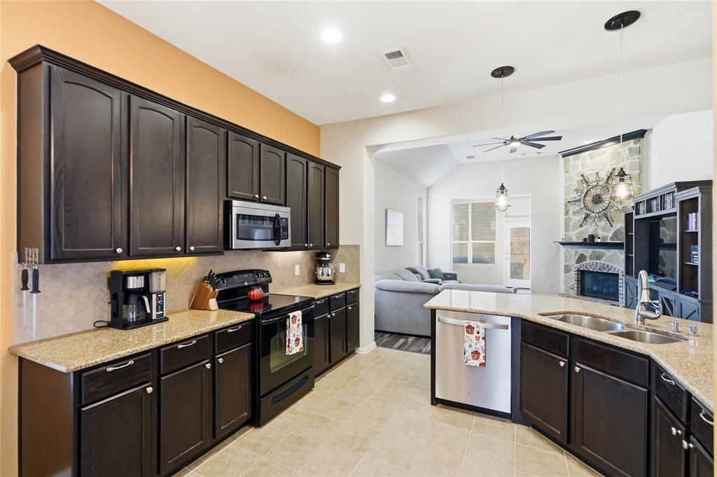 9452 Drovers View Trail